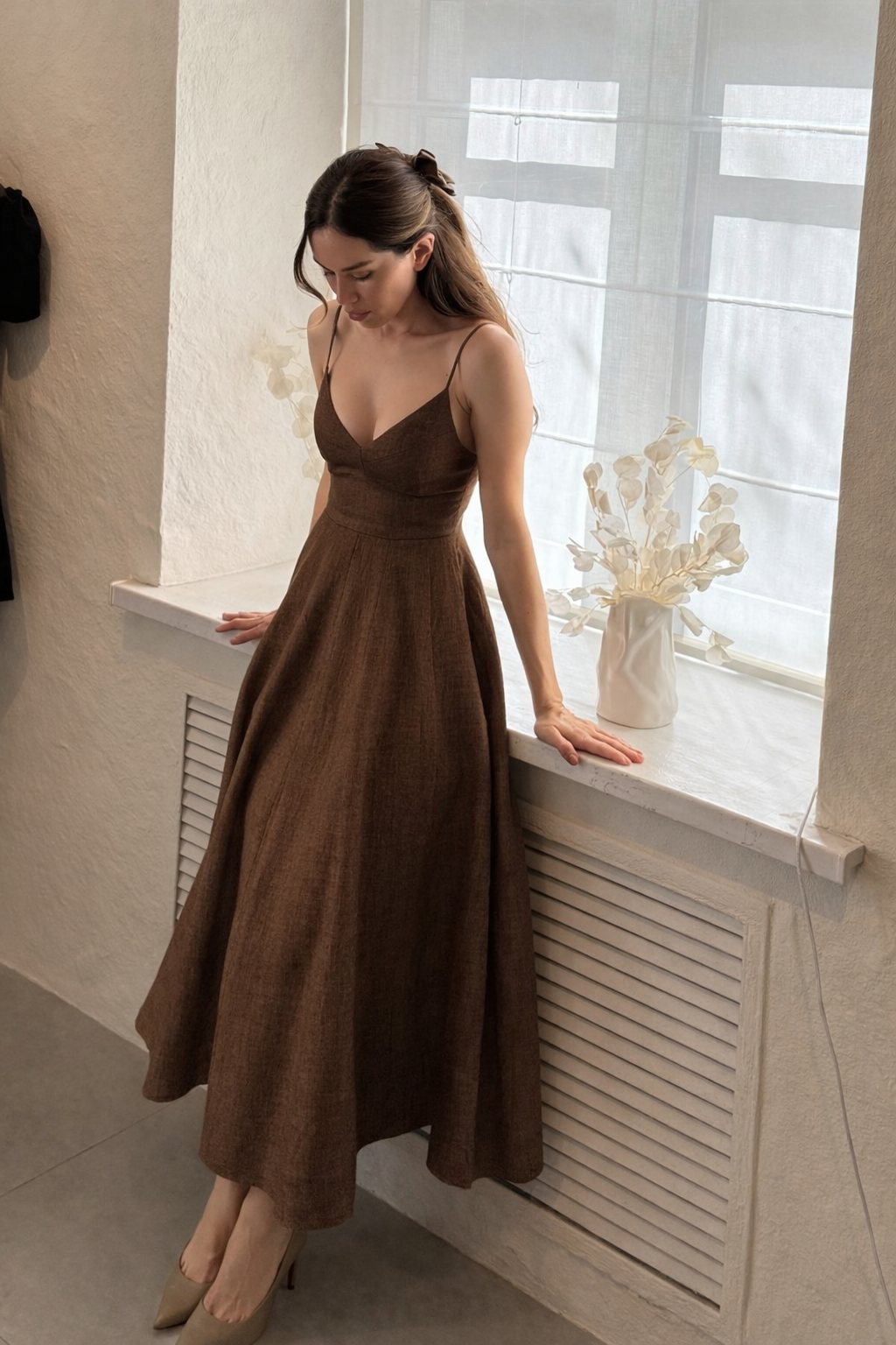 Tara Cocoa Linen Dress – Moment Bombay